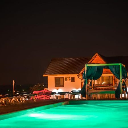 Relax Hotel Greci Ngoại thất bức ảnh