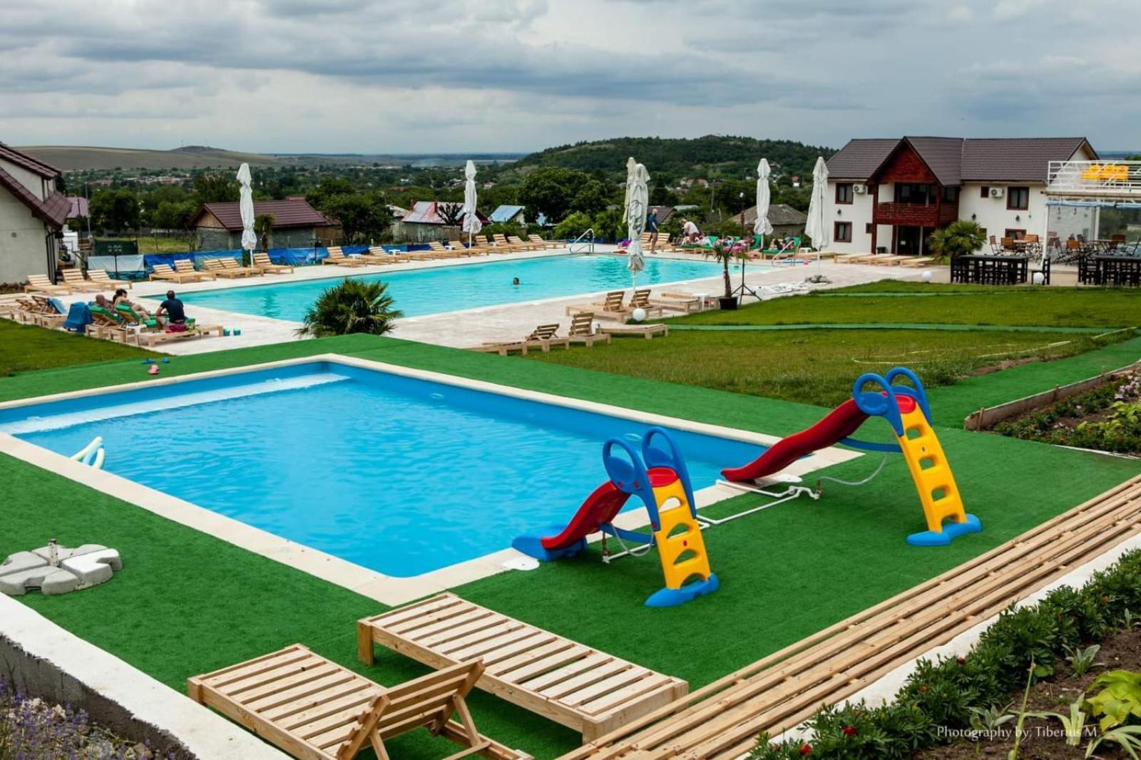 Relax Hotel Greci Ngoại thất bức ảnh